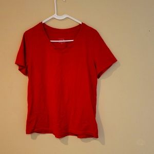 Red t-shirt, size L